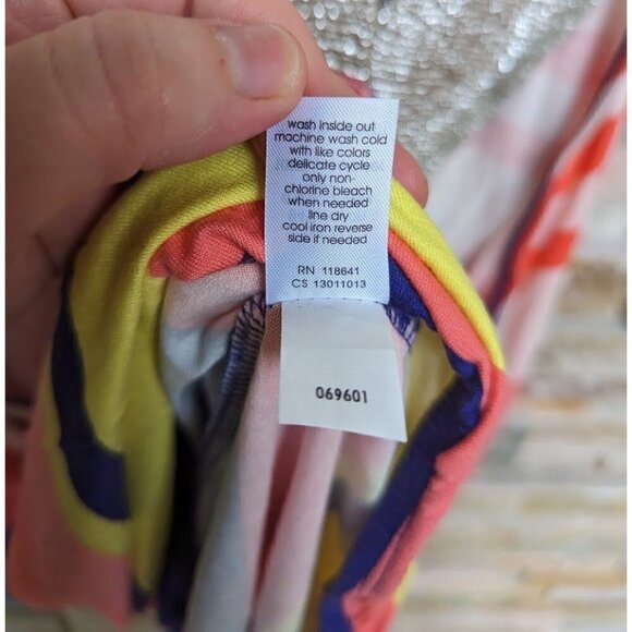 Lane Bryant Women’s Multicolored Striped Tank Top Racerback Size 26/28 - Picture 5 of 5